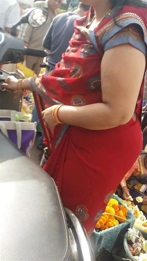 indian sexy aunty|Free Desi Aunty In Saree Hot Photos